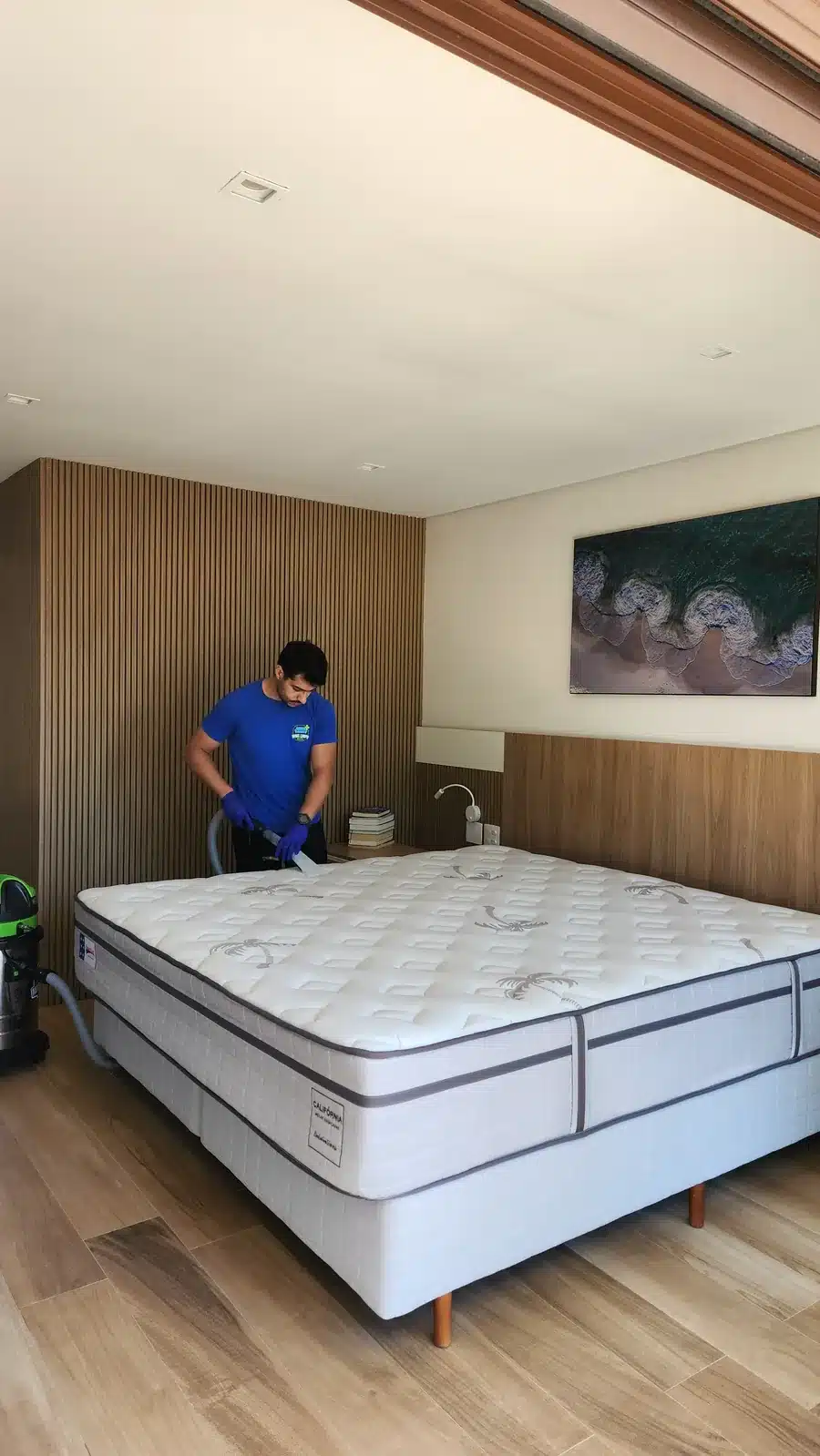 Higienização de colchão com extratora profissional